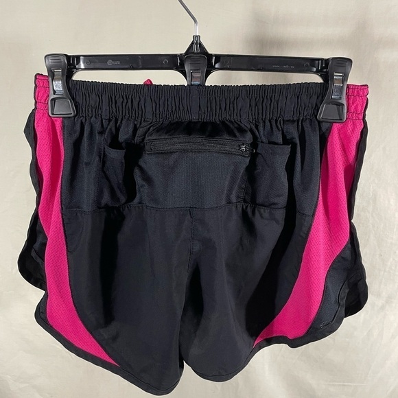 Umbro Athletic Shorts Black Size Medium - Picture 4 of 7